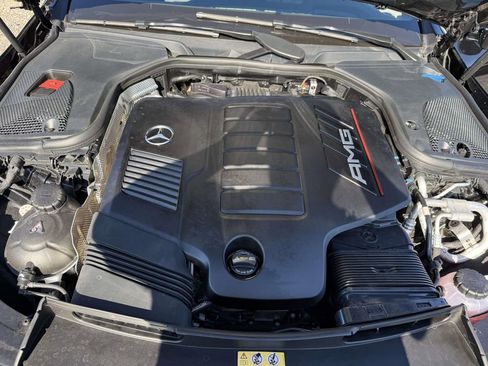 Used 2022 Mercedes-Benz AMG GT 43 image 29