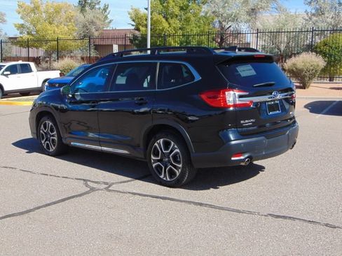 Used 2023 Subaru Ascent Limited w/ Technology Package AWD/4WD image 6