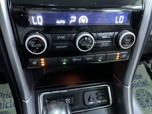 Used 2019 Subaru Ascent Premium AWD/4WD image 22