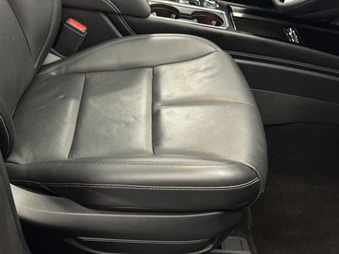 Certified 2021 Lincoln Corsair AWD w/ Premium Package image 9