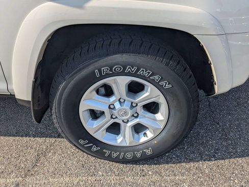 Used 2024 Toyota 4Runner SR5 RWD image 11