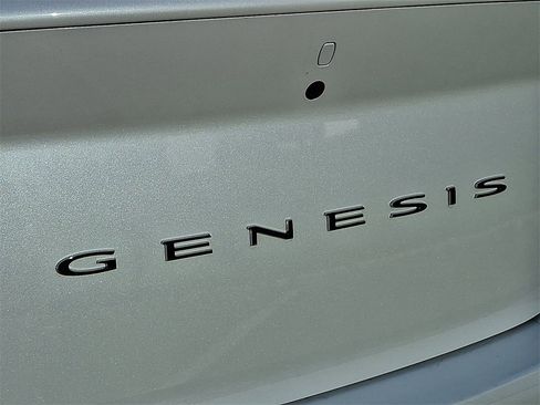 Used 2024 Genesis G70 2.5T image 31