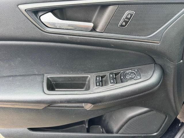 Certified 2023 Ford Edge SEL w/ Convenience Package AWD/4WD image 18