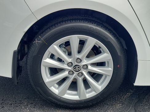 New 2026 Toyota Corolla LE FWD image 6