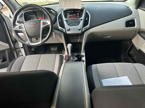 Used 2015 GMC Terrain SLE w/ Cargo Package image 6