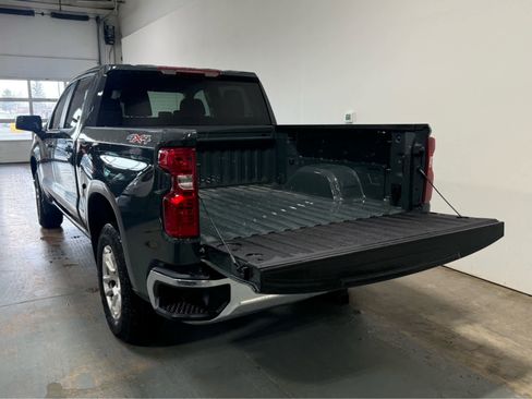 Certified 2025 Chevrolet Silverado 1500 LT image 4