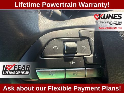 Used 2023 Cadillac XT4 Premium Luxury w/ Enhanced Visibility Package AWD/4WD image 15