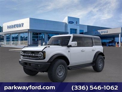 New 2025 Ford Bronco Outer Banks w/ Sasquatch Package