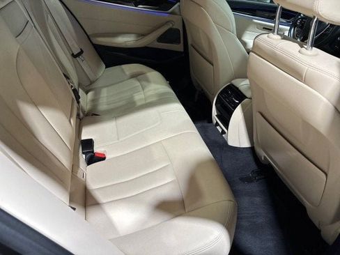 Used 2019 BMW 530e 530e iPerformance Plug-In Hybr w/ Executive Package image 20