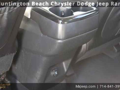 Used 2021 Kia Telluride EX image 34