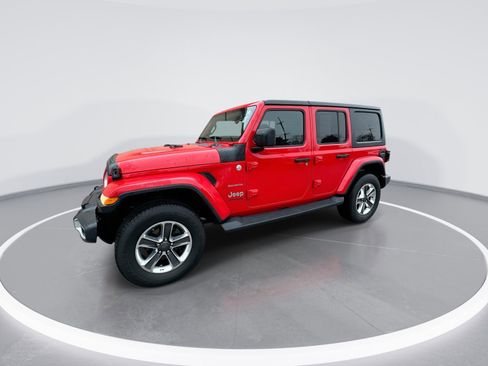 Used 2019 Jeep Wrangler Unlimited Sahara w/ Safety Group image 5