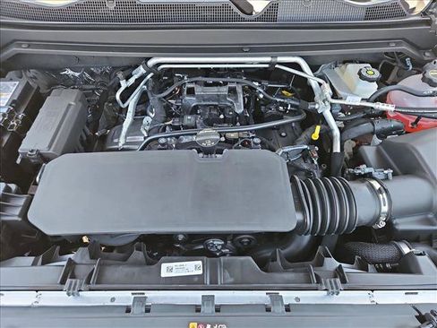 New 2026 Chevrolet Colorado Trail Boss w/ LPO, Hood Decal Package AWD/4WD image 16
