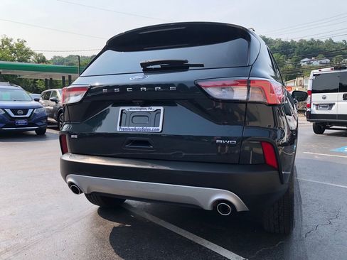 Used 2022 Ford Escape SE AWD/4WD image 5