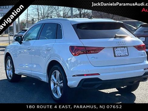 Used 2024 Audi Q3 2.0T Premium Plus image 10