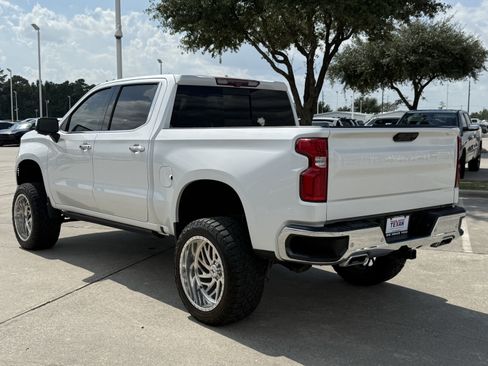 Used 2022 Chevrolet Silverado 1500 LTZ w/ LTZ Premium Texas Edition AWD/4WD image 7