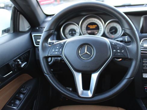 Used 2016 Mercedes-Benz E 400 Coupe image 13
