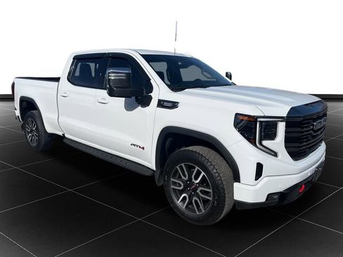 Used 2024 GMC Sierra 1500 AT4 w/ Technology Package image 7