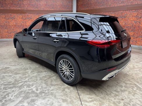 New 2026 Mercedes-Benz GLC 300 4MATIC image 3