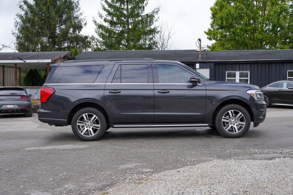 Used 2022 Ford Expedition Max XLT AWD/4WD image 10