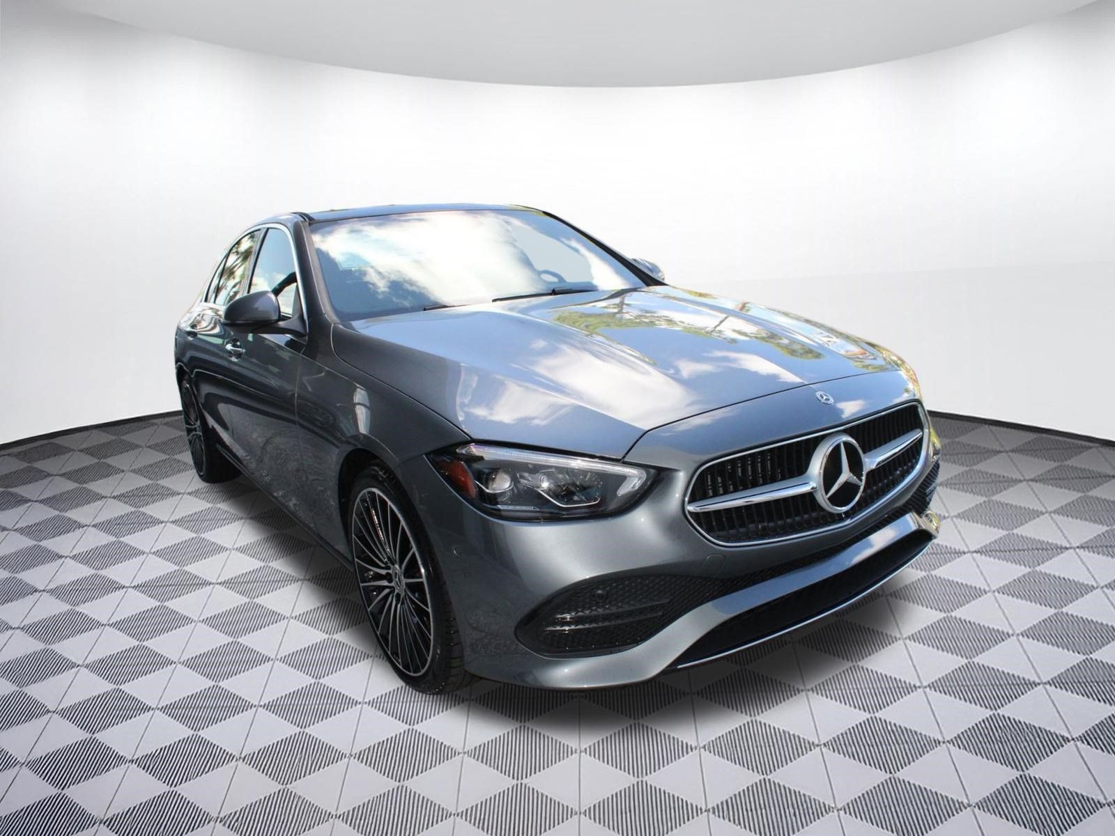 Used 2026 Mercedes-Benz C 300 Sedan image 7