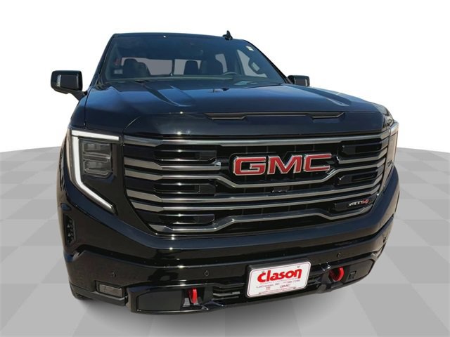 Used 2025 GMC Sierra 1500 AT4 w/ AT4 Premium Package AWD/4WD image 3