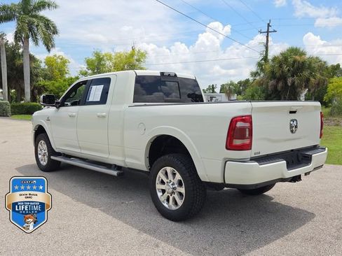 Used 2019 RAM 2500 Laramie AWD/4WD image 3