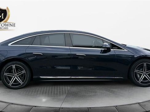Used 2023 Mercedes-Benz EQS 580 4MATIC Sedan image 6