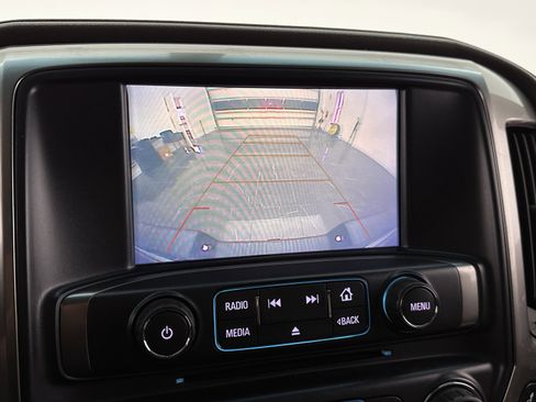 Used 2018 Chevrolet Silverado 1500 LTZ Z71 image 17