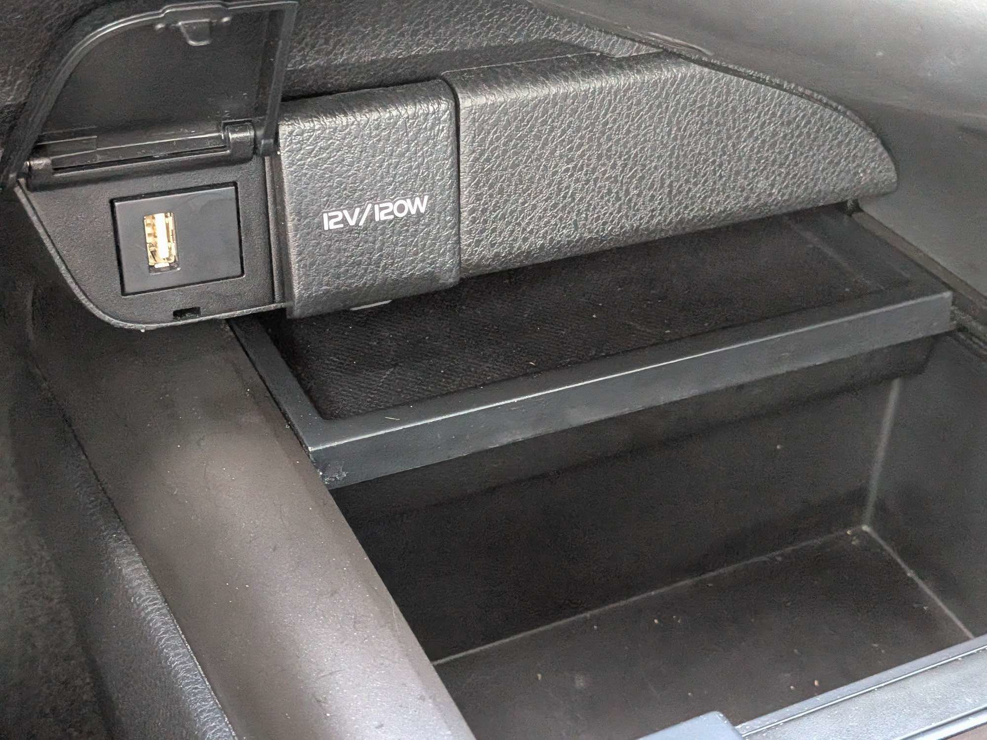 Used 2022 Toyota Camry SE FWD image 20