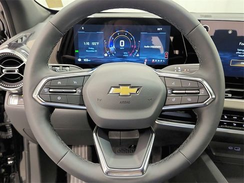 New 2026 Chevrolet Equinox LT w/ Convenience Package II image 21