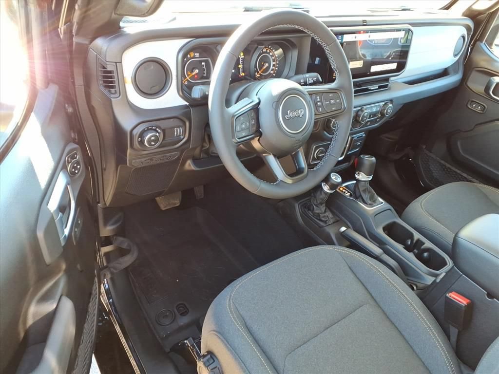 New 2026 Jeep Gladiator Sport AWD/4WD image 15