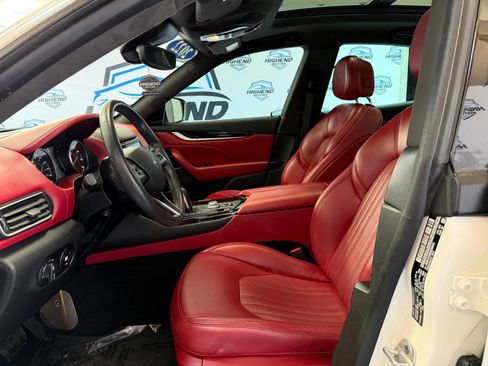 Used 2022 Maserati Levante GT image 17