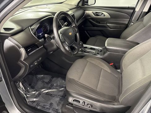 Used 2020 Chevrolet Traverse LT image 26
