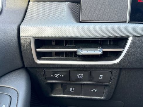 Used 2025 Hyundai Sonata SEL FWD image 19