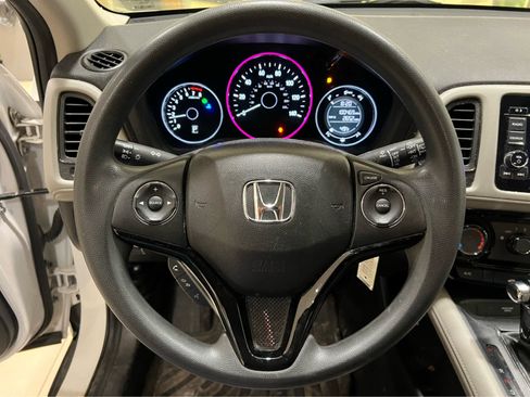 Used 2016 Honda HR-V LX image 14