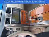Used 2006 Cadillac XLR image 2