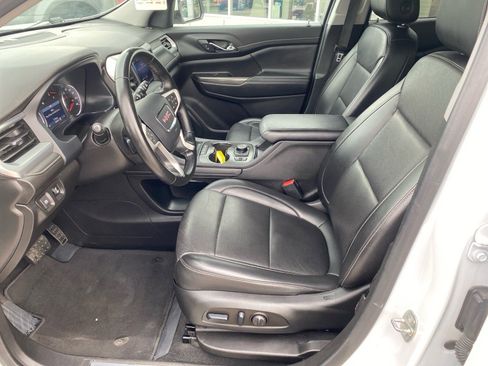 Used 2023 GMC Acadia SLT AWD/4WD image 7