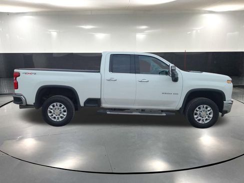 Used 2022 Chevrolet Silverado 2500 LTZ w/ Safety Package AWD/4WD image 4