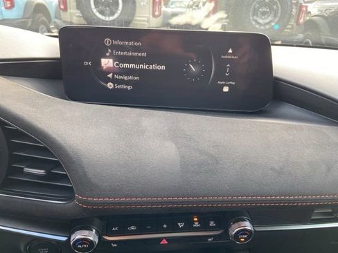 Used 2024 MAZDA MAZDA3 s image 19