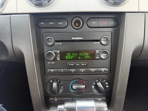 Used 2005 Ford Mustang GT Premium RWD image 23