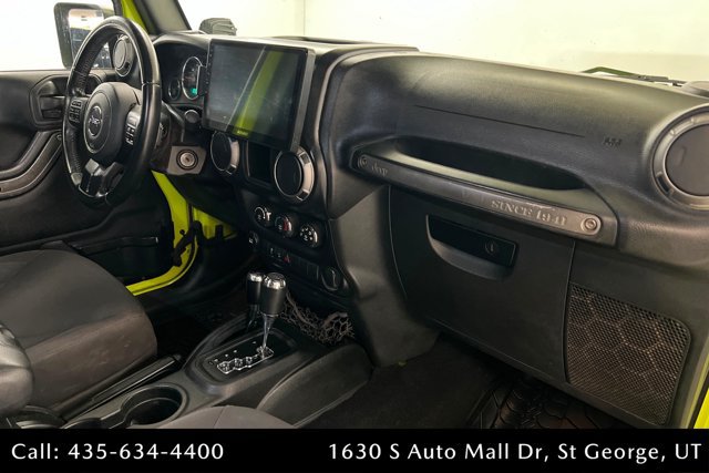 Used 2017 Jeep Wrangler Unlimited Sport w/ Connectivity Group AWD/4WD image 24