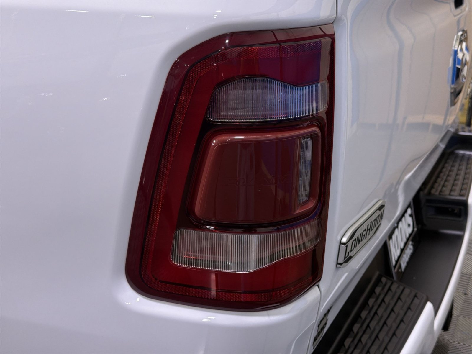 Used 2024 RAM 1500 Limited w/ Body Color Bumper Group AWD/4WD image 16