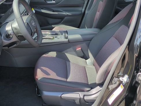 New 2026 Nissan Sentra SR w/ SR All Weather Package FWD image 11