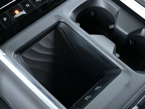 New 2026 Nissan Armada Platinum image 15