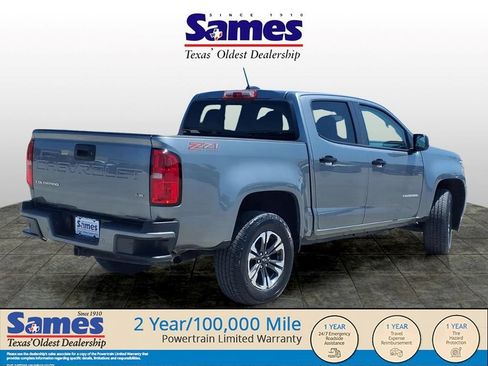 Used 2022 Chevrolet Colorado Z71 AWD/4WD image 3
