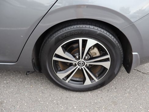 Used 2022 Nissan Sentra SV FWD image 38