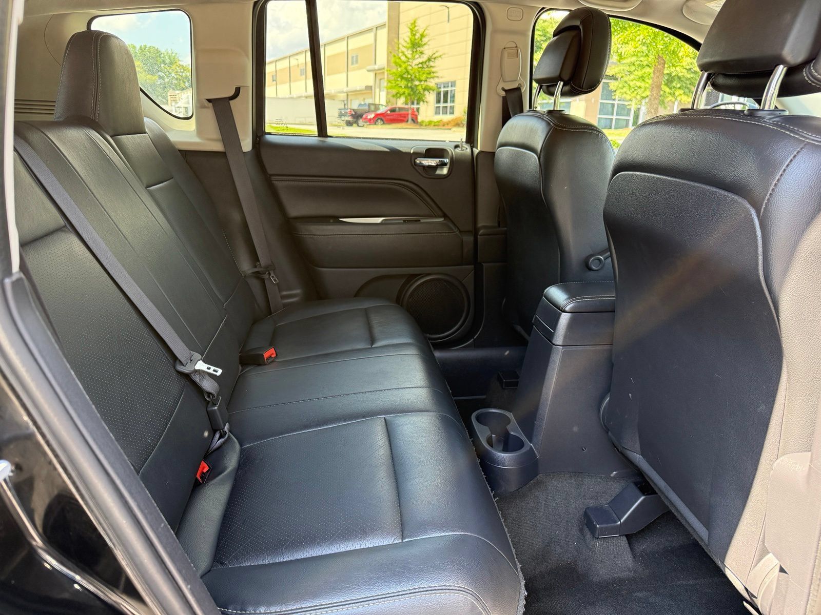 Used 2017 Jeep Compass High Altitude FWD image 38