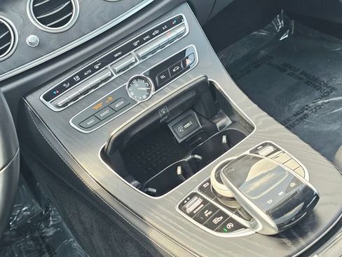 Certified 2020 Mercedes-Benz E 350 4MATIC Sedan w/ Parking Assistance Package image 36