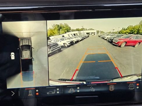 Used 2024 GMC Sierra 2500 AT4 w/ AT4 Premium Plus Package AWD/4WD image 33