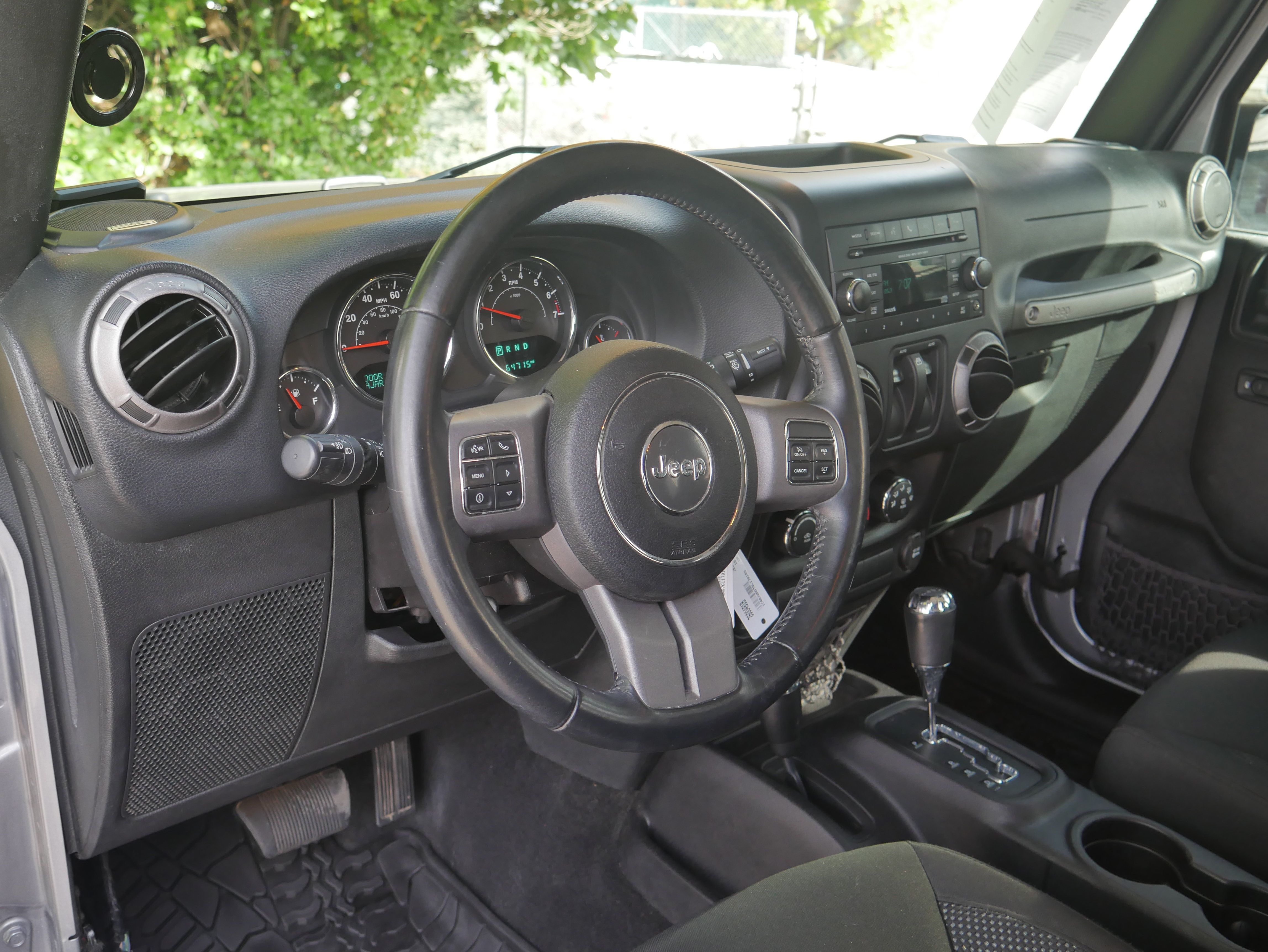 Used 2016 Jeep Wrangler Sport AWD/4WD image 4